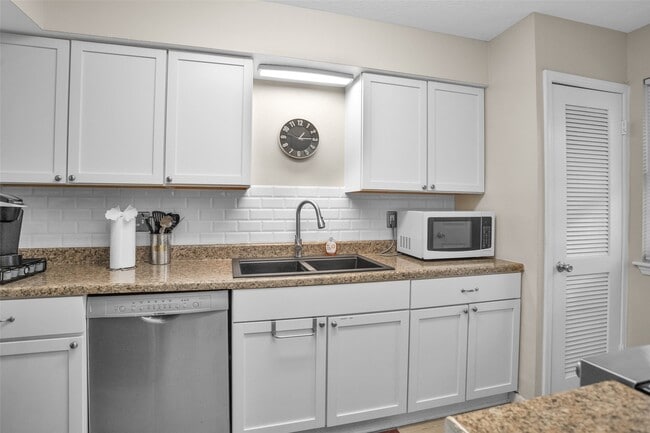 Photo - 4006 Blalock Rd