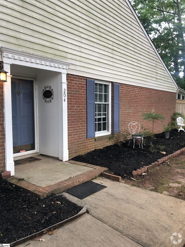 Building Photo - 204 Wenwood Cir Rental