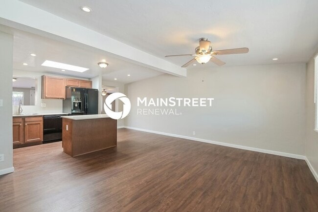3 Bedroom Pet-Friendly Home in Tucson, AZ with Main Street Renewal