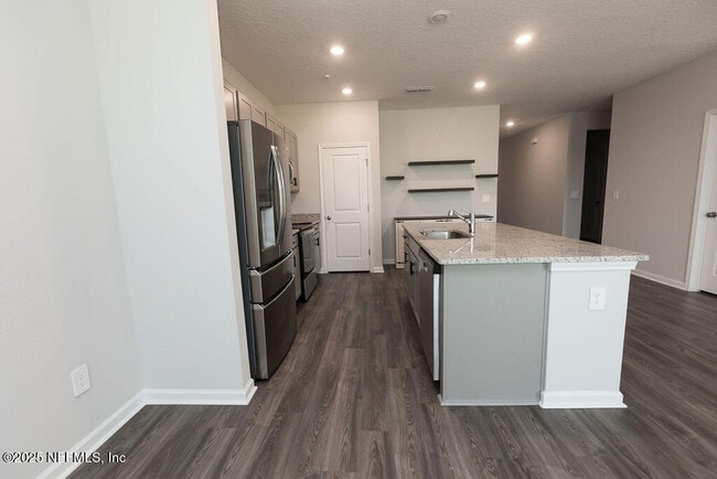 Photo - 14655 Macadamia Ln