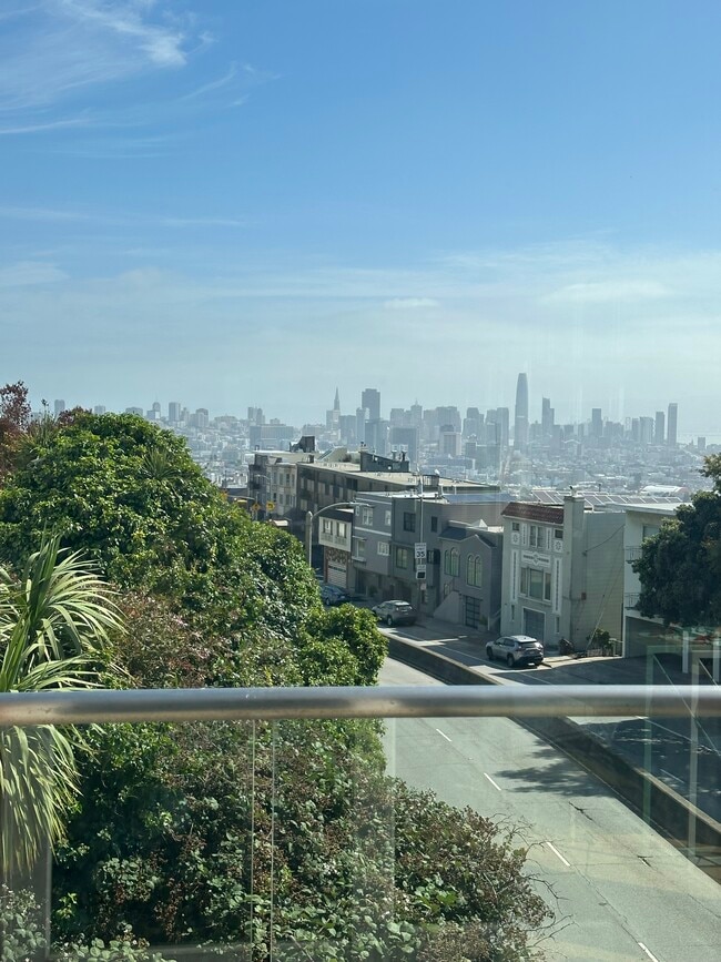 Photo - 3750 Market St