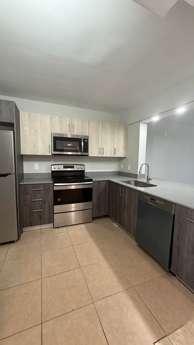 Building Photo - 4837 Arjaro Dr Rental