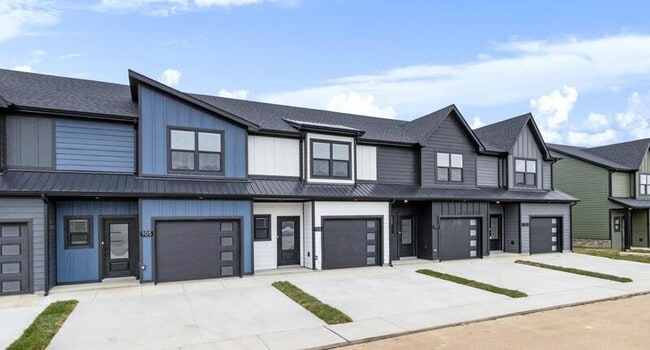 Building Photo - 106 Jonathan Wade Cir