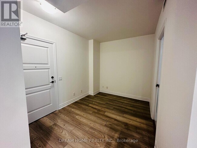 Photo - 36 Elm Dr W Unit 3203