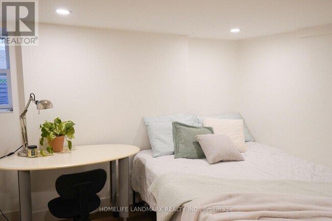 Photo - 479 Whitmore Ave