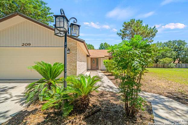 Photo - 209 Jeanette Dr