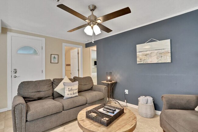 Photo - 103 4th St S Unit SI ID1591494P