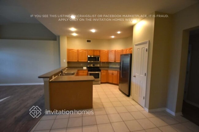 Photo - 1413 W River Ct