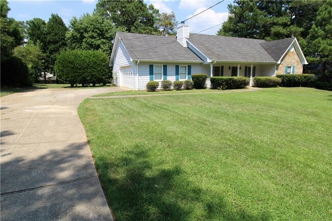 Building Photo - 2320 Ridgedale Dr SW Rental