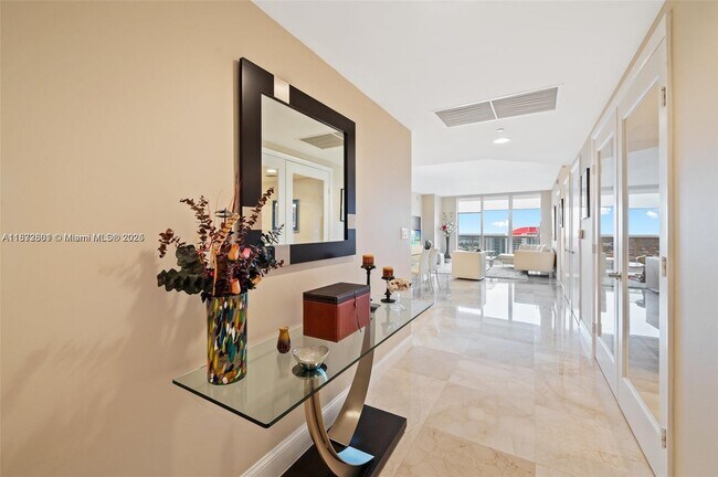 Photo - 1850 S Ocean Dr Unidad 3508