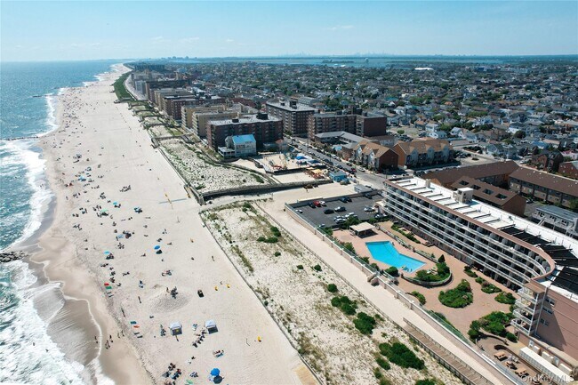 830 Shore Rd Unit 2S