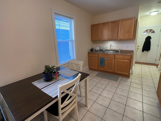 Photo - 15 Sargent Ave Unit 2