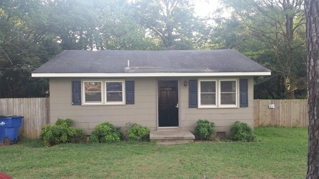 Photo - 2836 Club Plaza Rd