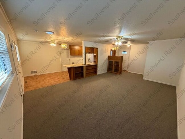 Photo - Spacious 4 Bedroom 2 Bathroom Home