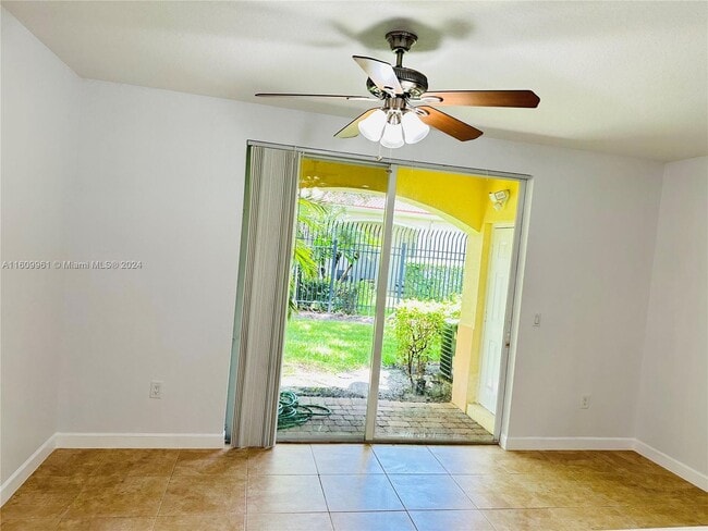 Photo - 2541 SW 83rd Ter