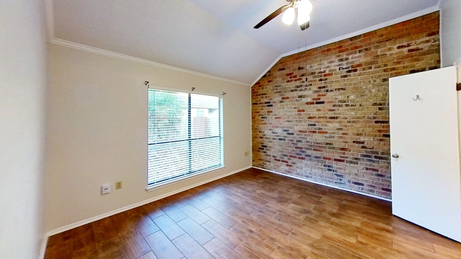 Photo - 8734 Pecan Tree Dr