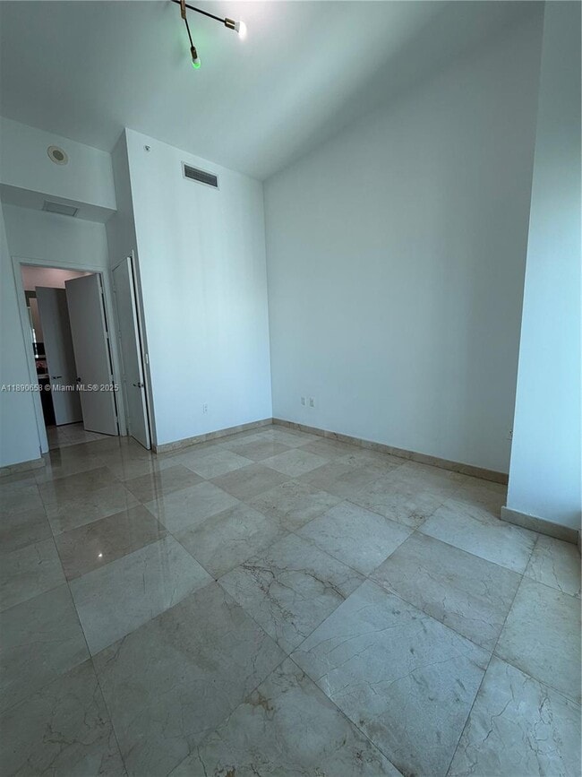 Photo - 900 Brickell Key Blvd Unit 3205