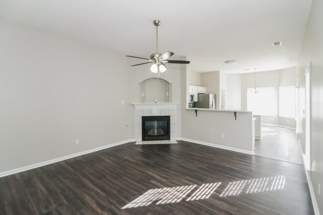 Photo - 6799 Showboat Ln