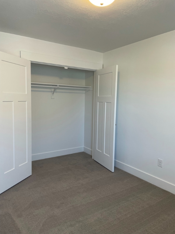 Photo - 3902 Kinglassie Ct