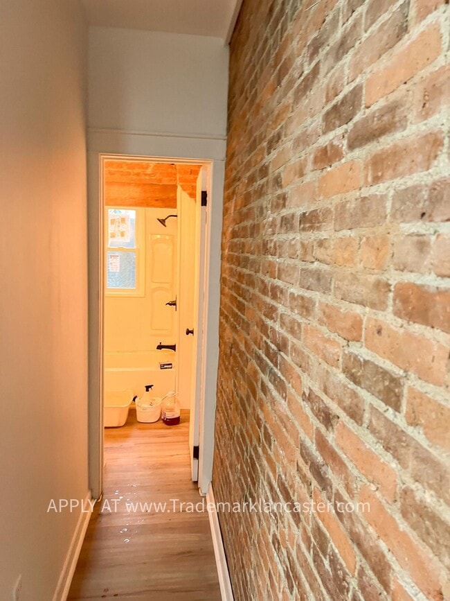 Photo - 417 Hillside Ave Unit 1