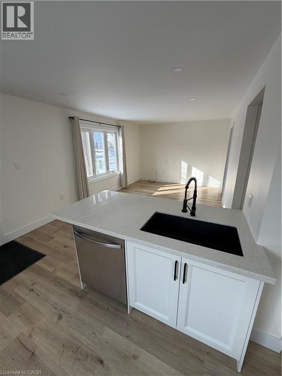 Photo - 137 Whitley St