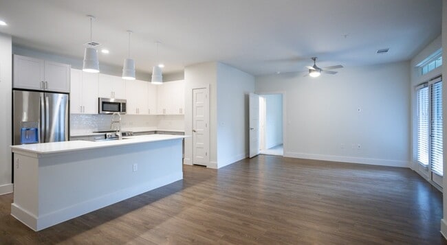 Photo - 11111 Nexus Ave.