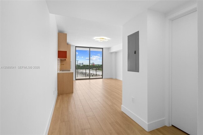 Photo - 90 NE 32nd St Unit 621