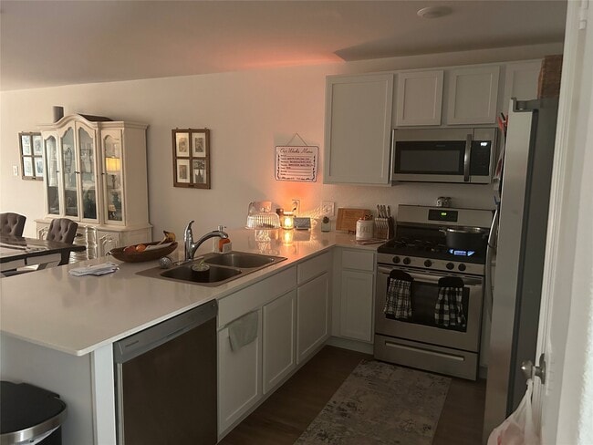 Photo - 122 Spring Rose Dr