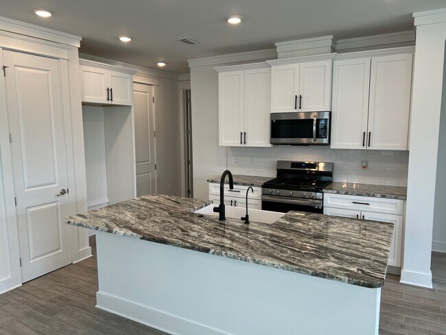 Photo - 821 Breakfast Point Blvd