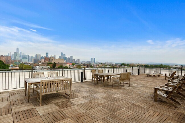 Photo - 136 Oakland Ave Unidad 6J