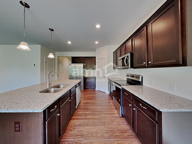 Photo - 111 Cairo Ct