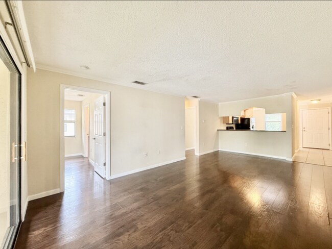 Photo - 10155 Sailwinds Blvd S