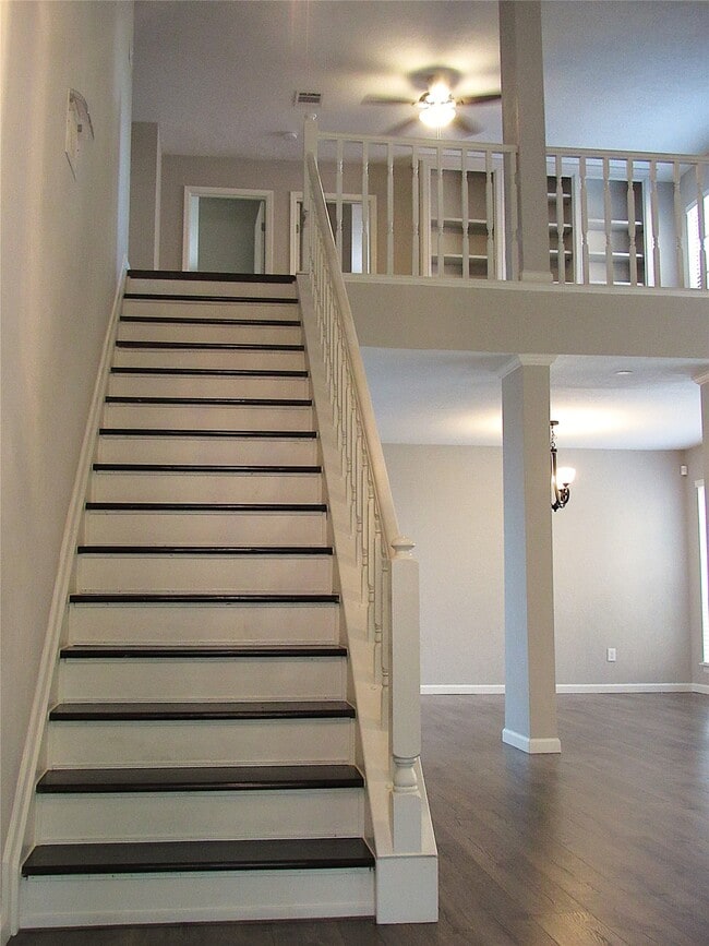 Photo - 3311 Golden Willow Dr