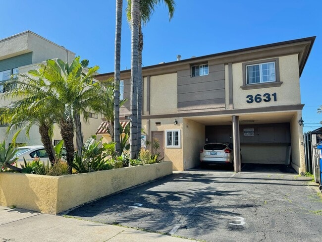 Building Photo - 3631 Midvale Ave Unit 8 Rental