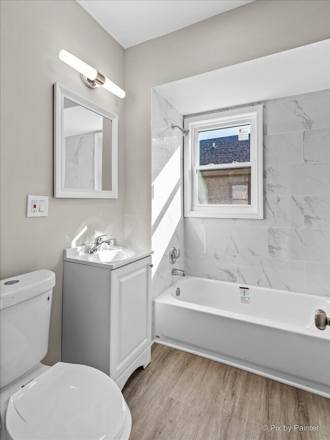 Photo - 7815 S Langley Ave