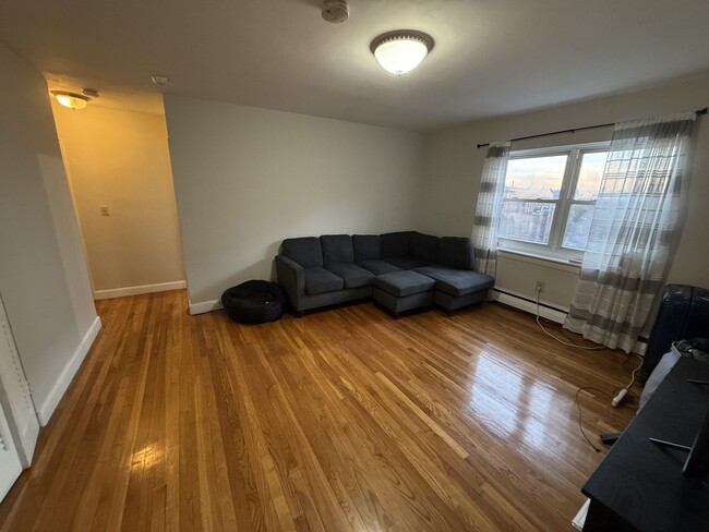 Photo - 69 Chiswick Rd Condo Unit 9