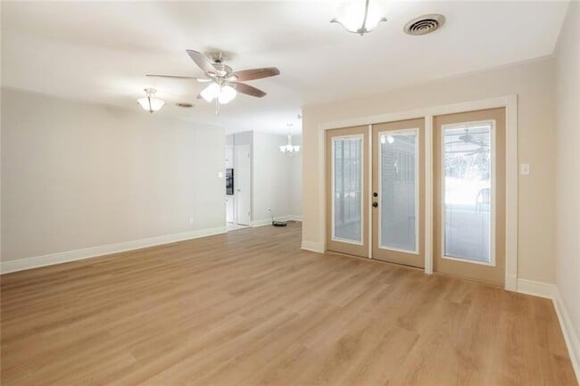 Photo - 1511 Monaco Dr