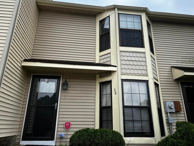 Photo - 34 Cambridge Townhouse Dr Unit 34