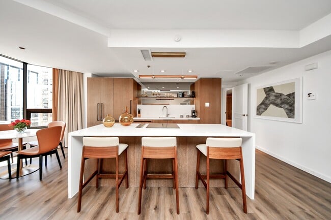 Building Photo - 1300 Lamar St Unit S3