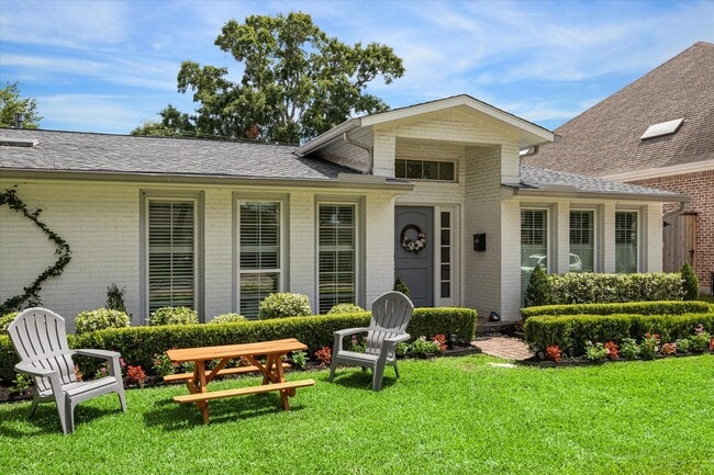 Photo - 6249 Olympia Dr