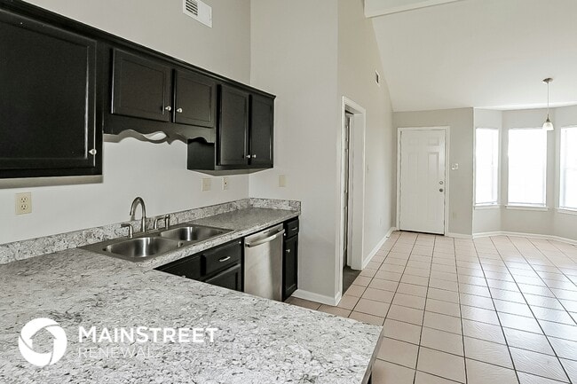 Photo - 6464 Elmwood Cove