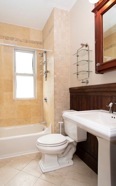 Photo - 17 Bellflower St Unit 3
