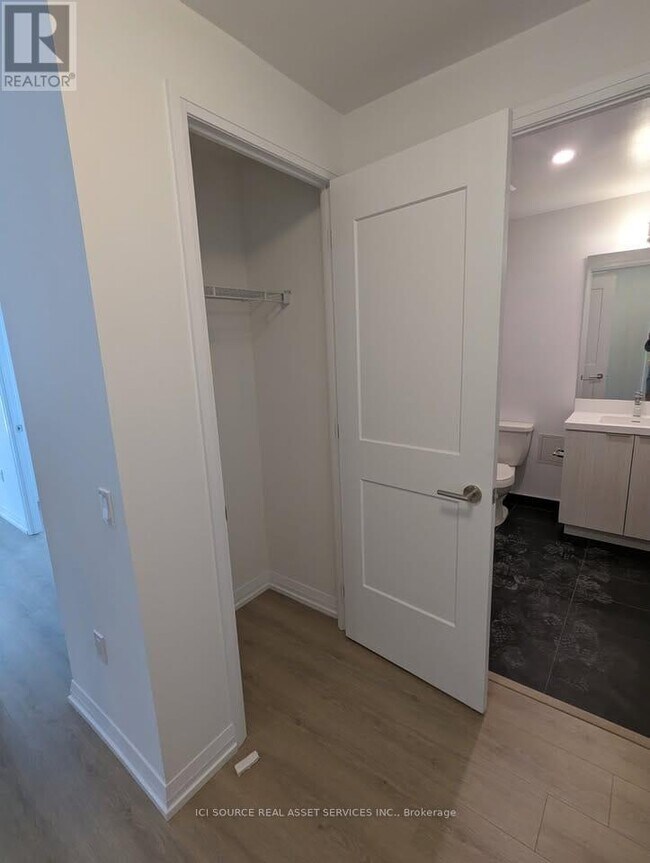 Photo - 50 Dunfield Ave Unité 511