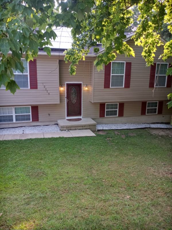 Building Photo - 4108 N Robertson St