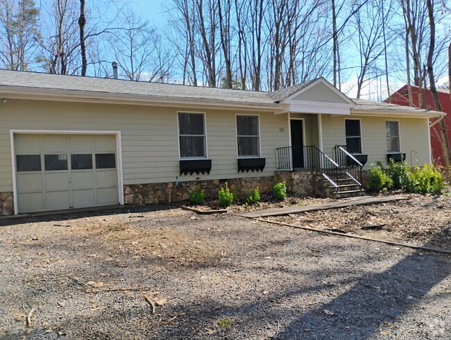 Building Photo - Lovely Rambler for rent in Lake of the Woods Rental