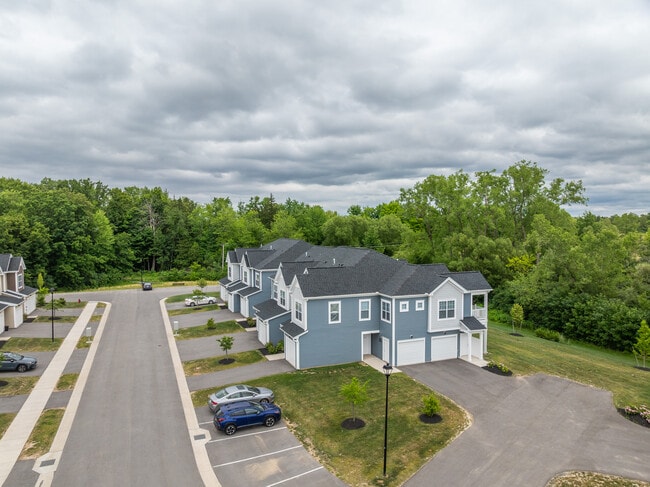 Edgewater Apartments and Townhomes