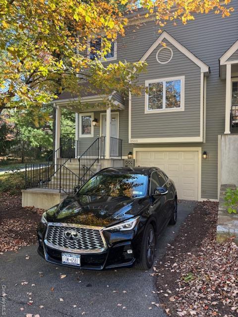 Photo - 2503 Canterbury Way