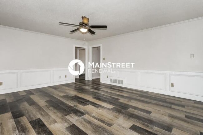 4 Bedroom Pet-Friendly Home in COLLIERVILLE, TN with Main Street Renewal