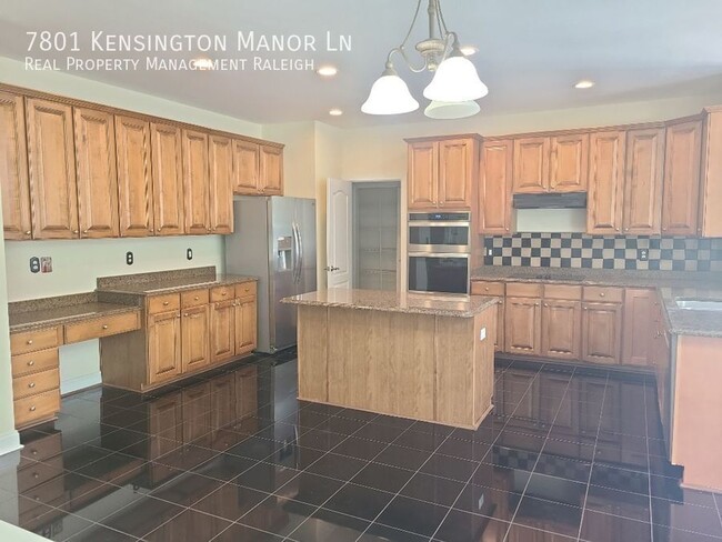 Photo - 7801 Kensington Manor Ln