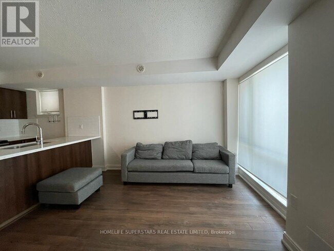 Photo - 100 Dufay Rd